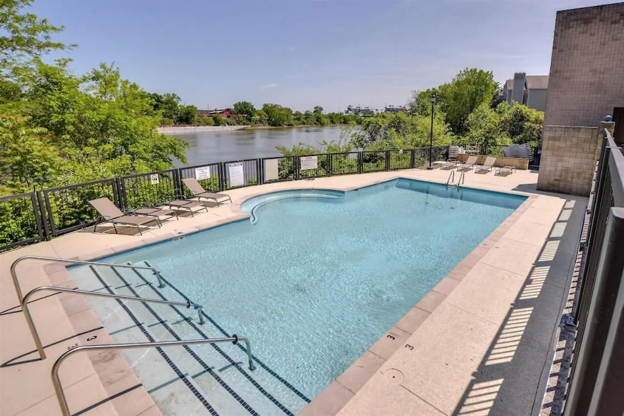 Apartment 4 Bed, 2 Bedroom Plus Pool, Walk To Downtown And Germantown Nashville United States